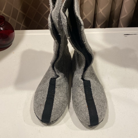 Columbia Boys Snow Rain Boots with Removable Lining, Size 4 - Picture 6 of 7